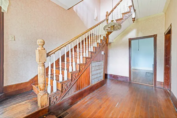 204 S Horton Pkwy, Chapel Hill, TN 37034
