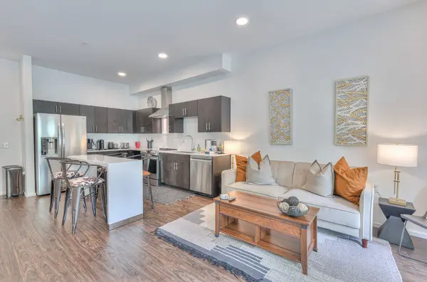 920 South Street #104, Nashville, TN 37203