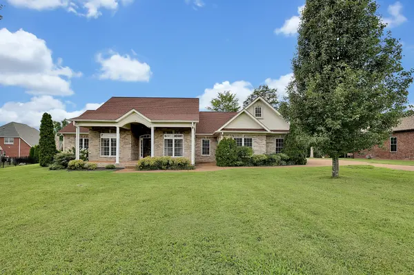 614 Greene Dr, Lebanon, TN 37087