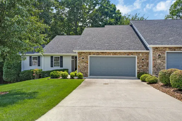 4 Augustine Ln, Crossville, TN 38558