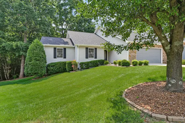 4 Augustine Ln, Crossville, TN 38558