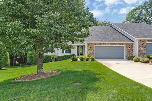 4 Augustine Ln, Crossville, TN 38558