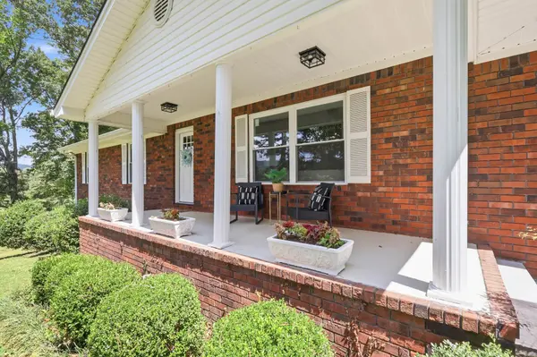 213 Dunn Farm Rd #SE, Cleveland, TN 37323