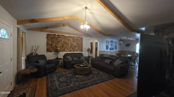 3230 Cove Creek Way, Sevierville, TN 37862