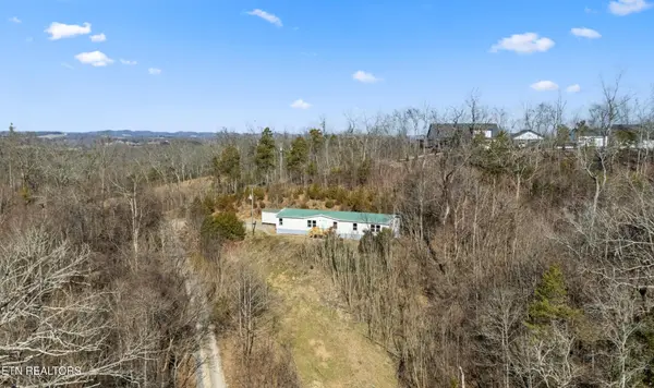 1564 Hollow Springs Rd, White Pine, TN 37890