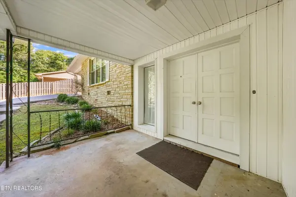 155 Chestnut Hill Rd, Harriman, TN 37748