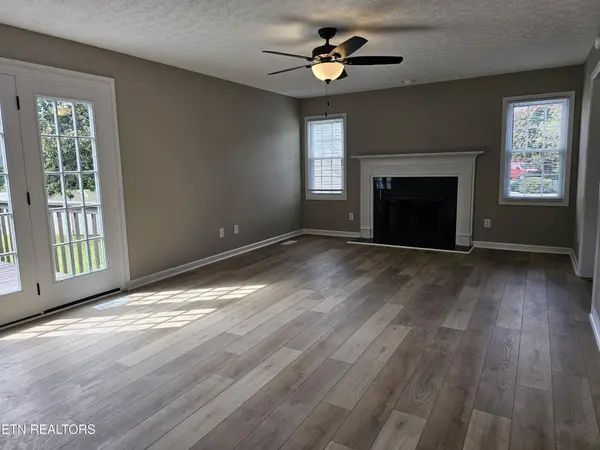 2818 Fawnridge Lane, Knoxville, TN 37938