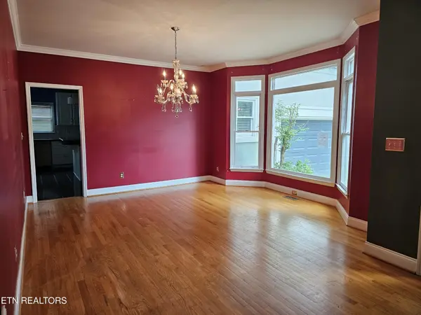 1525 Westport Rd, Knoxville, TN 37922