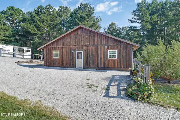 1463 Nichol Creek Drive, Jamestown, TN 38556
