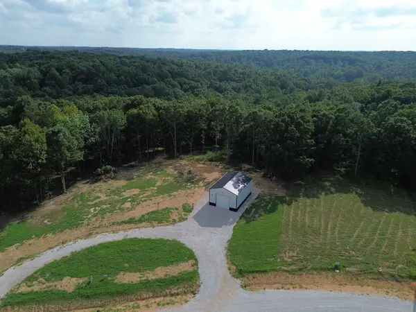 265 Vista Ct, Mc Ewen, TN 37101