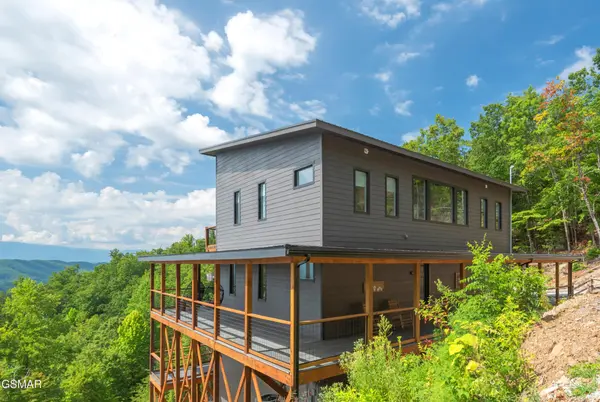 875 Shell Mountain Road, Sevierville, TN 37876