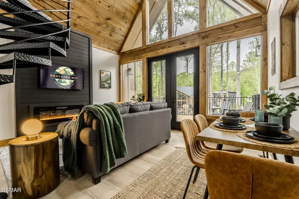 216 Braydens Way, Gatlinburg, TN 37738