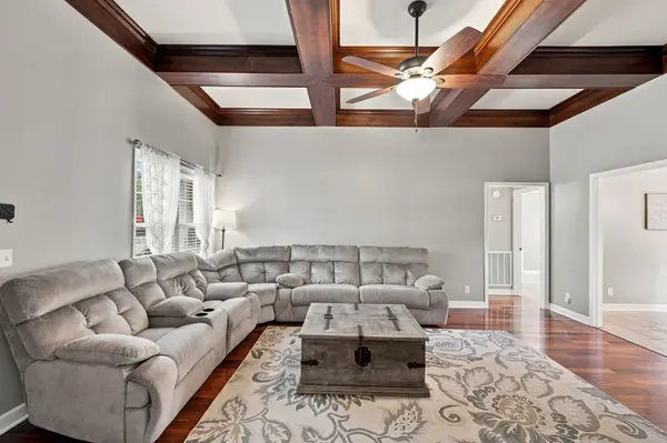 112 Eagles Nest Dr, Portland, TN 37148