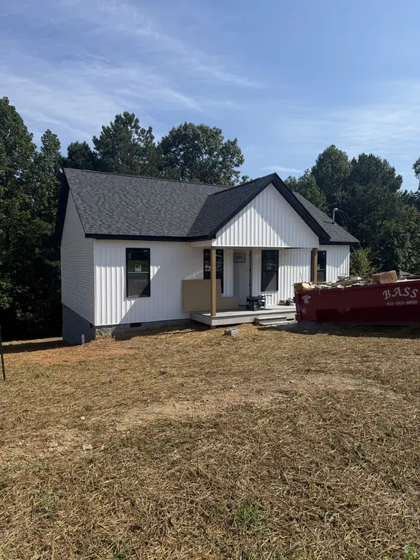106 Shoal Creek Rd, Leoma, TN 38468