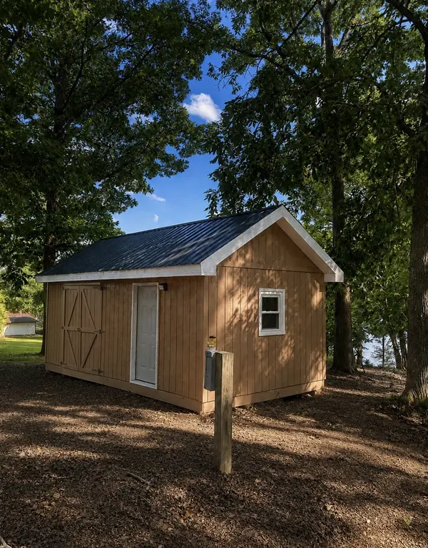 643 Wismer Rd, Camden, TN 38320