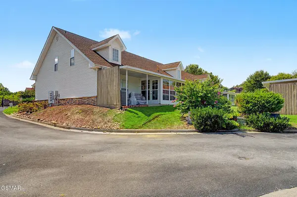 503 Apple View Way #105, Sevierville, TN 37862
