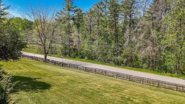 11 Cedar Hills Rd, Grandview, TN 37337