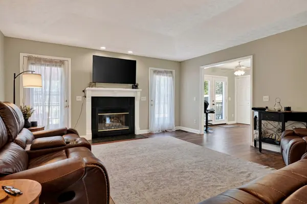 3337 Claybrook Dr, Cookeville, TN 38506