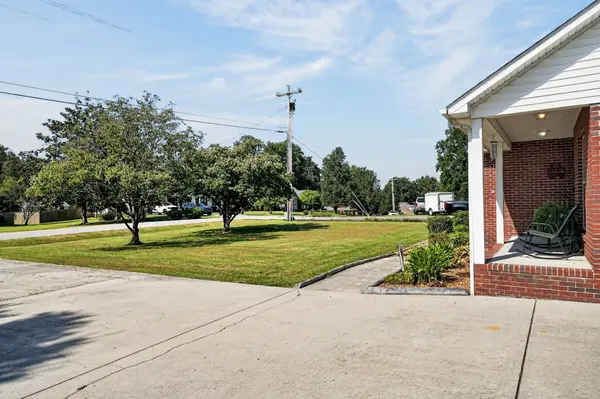 3337 Claybrook Dr, Cookeville, TN 38506