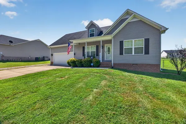 1521 Bay View Dr, Cookeville, TN 38506