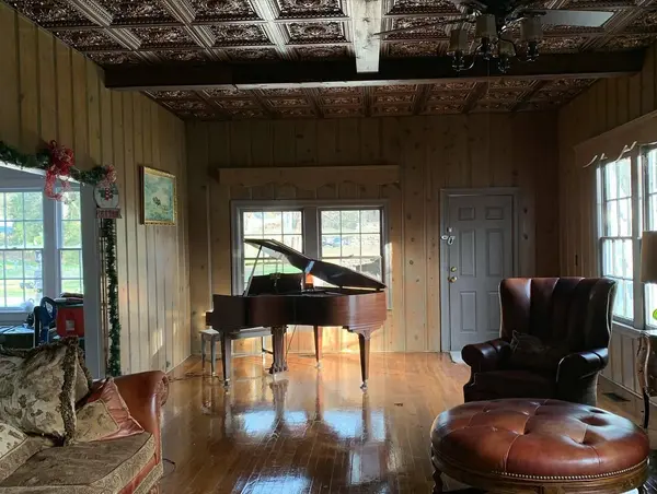1190 Old Dixie Hwy, South Pittsburg, TN 37380