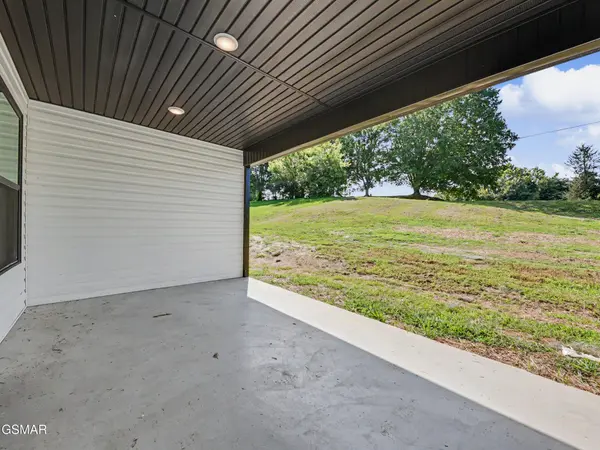 234 Meadowbrook Drive, Pigeon Forge, TN 37863