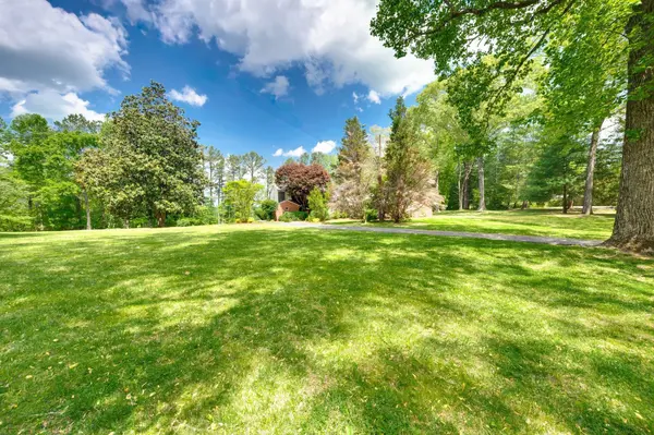 414 Bellwood Dr, Dickson, TN 37055