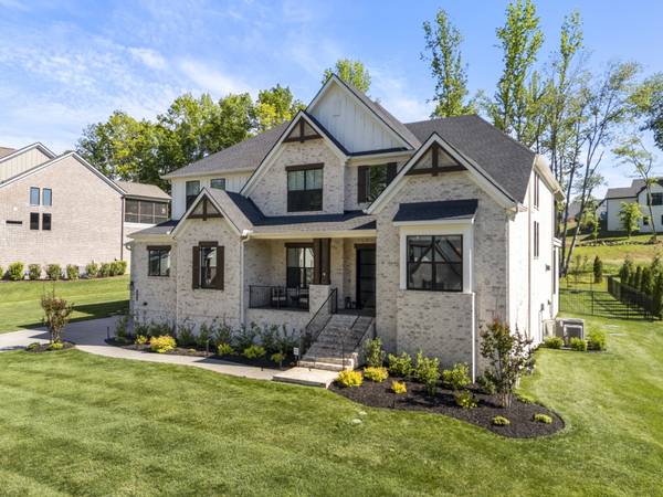 4712 Majestic Meadows Dr, Arrington, TN 37014