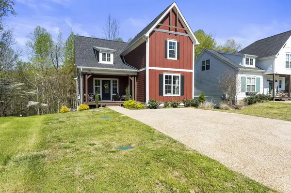 384 Evans Dr, Tullahoma, TN 37388