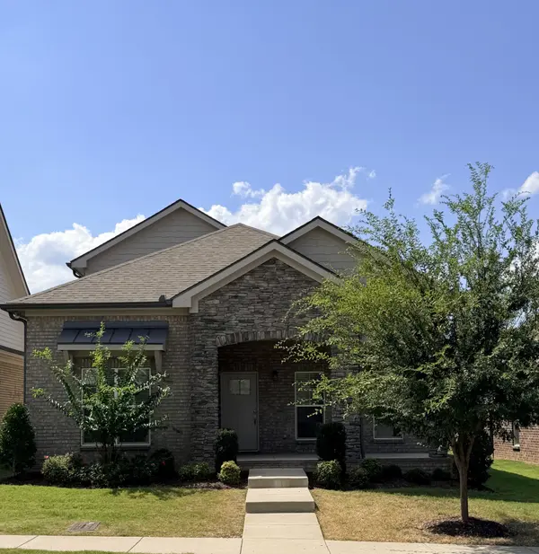 6023 Parkhaven Blvd, Hermitage, TN 37076