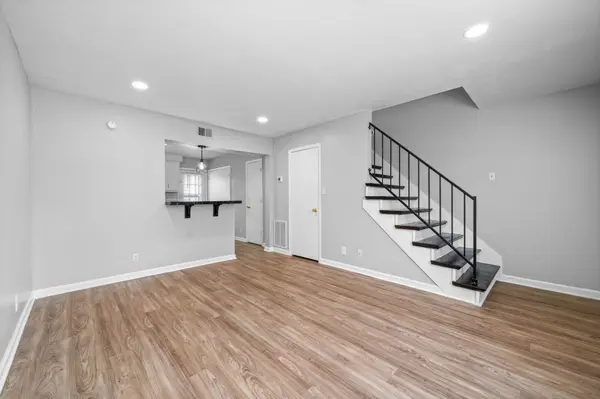 101 Tandy Dr #A, Clarksville, TN 37042