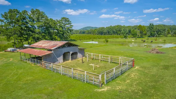 5605 Main Street, Gaylesville, AL 35973