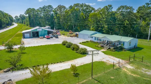 5605 Main Street, Gaylesville, AL 35973