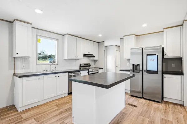443 County Road 784A, Etowah, TN 37331