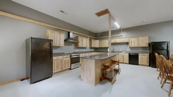 415 W Antioch Rd, Springville, TN 38256