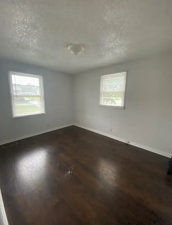 750 McPherson Dr, Nashville, TN 37221