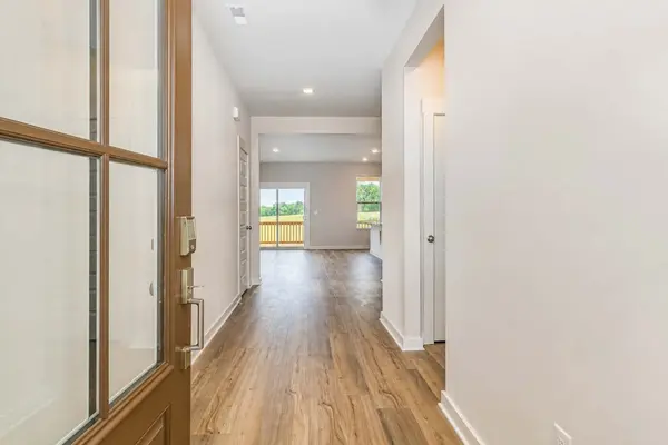 591 Sugarberry Ct, Clarksville, TN 37043