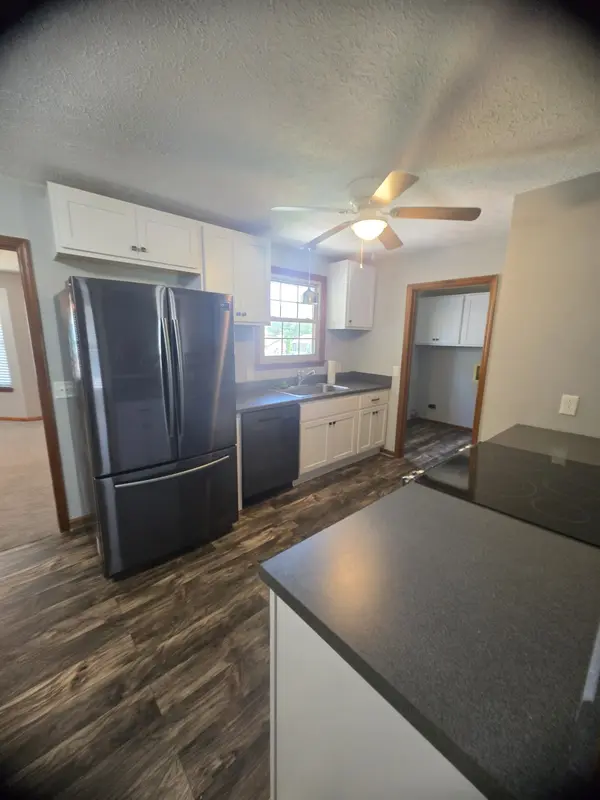 100 Shady View Dr, Hendersonville, TN 37075
