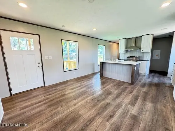 153 Adams Lane, Tazewell, TN 37879