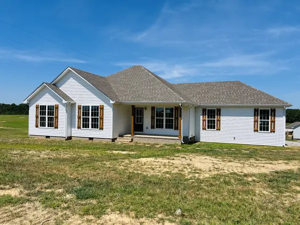 111 Glenhaven Ln, Goodspring, TN 38460