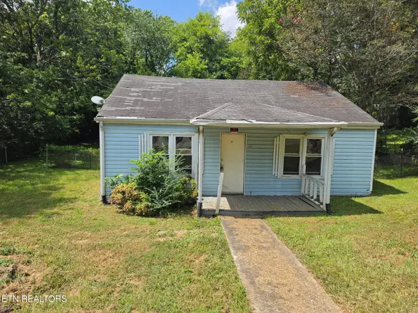 1602 N Jackson St, Athens, TN 37303