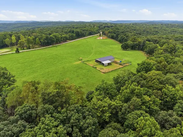 0 Hanging Limb Highway, Crawford, TN 38554