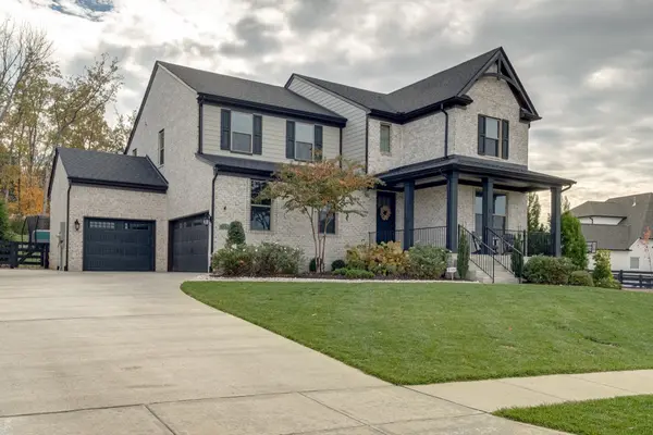 648 Dunmeyer Ct, Nolensville, TN 37135
