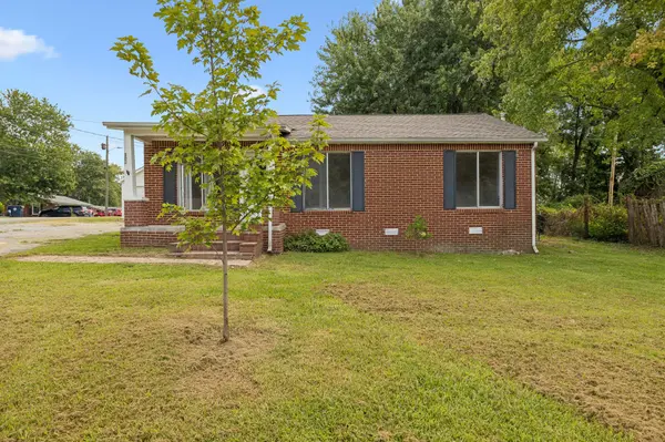 306 Smith Rd, Smithville, TN 37166