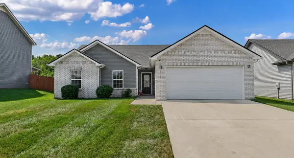 612 Hollow Crst, Clarksville, TN 37042
