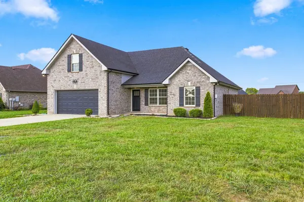 7919 Natahna Ct, Murfreesboro, TN 37127