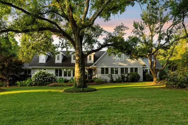 206 Hillwood Blvd #NE, Nashville, TN 37205