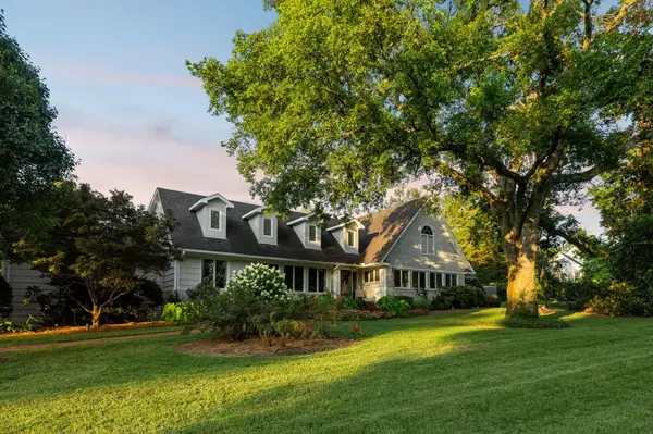 206 Hillwood Blvd #NE, Nashville, TN 37205