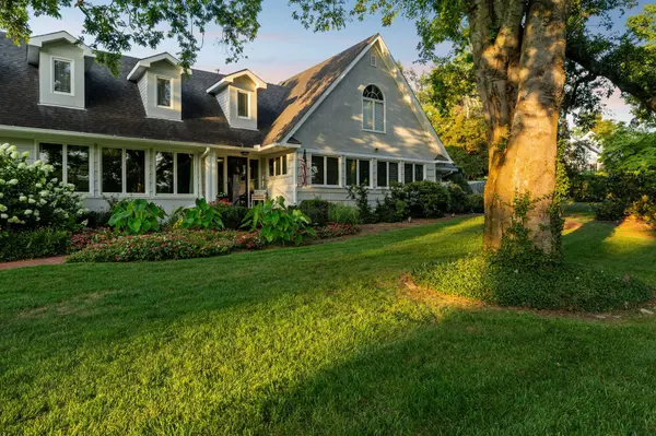 206 Hillwood Blvd #NE, Nashville, TN 37205