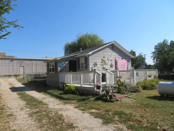 200 E Lee ST, Humansville, MO 65674